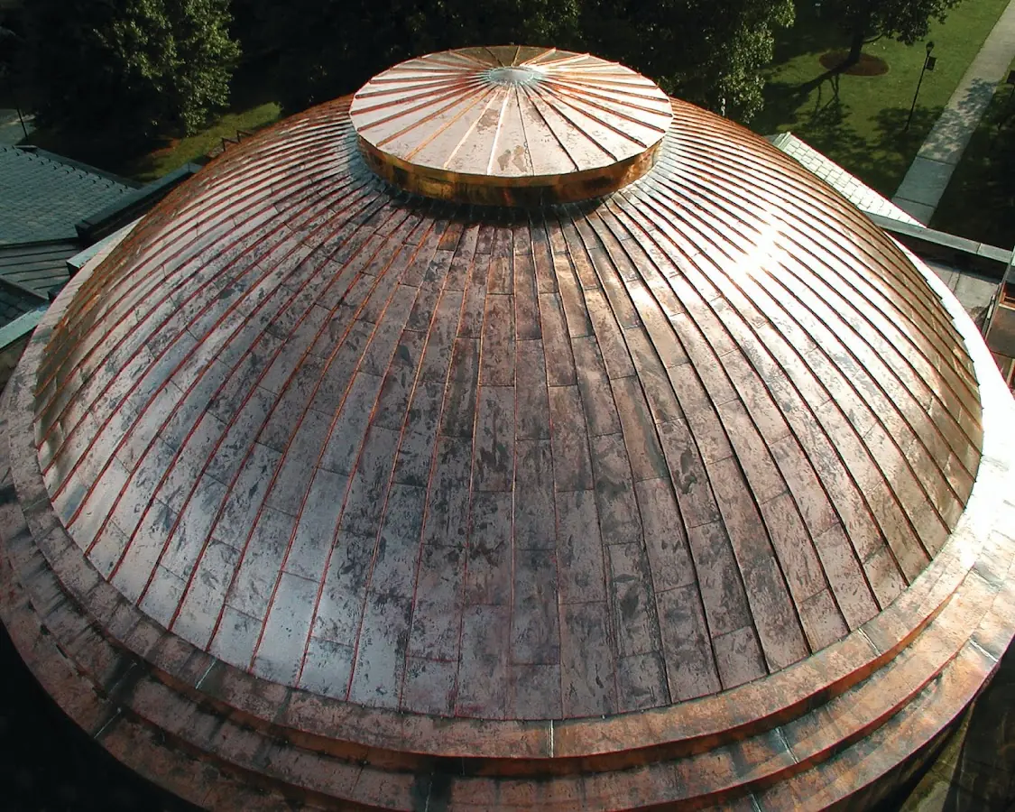 Craftsman Roofing crew installing a new roof in Stonebriar